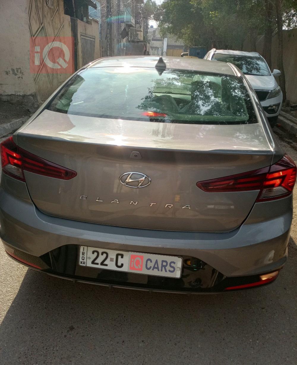 هيونداي النترا